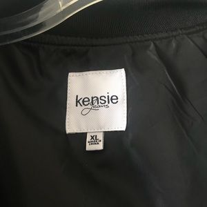 Kensie Jackets & Coats - Kenzie Jeans silk bomber jacket. Kensie Jackets & Coats - Kenzie Jeans silk bomber jacket.